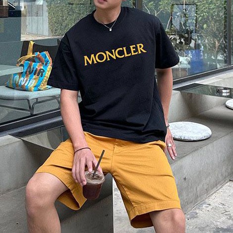 新デザイン モンクレール T-SHIRT LOGATA ロゴTシャツ moa35457